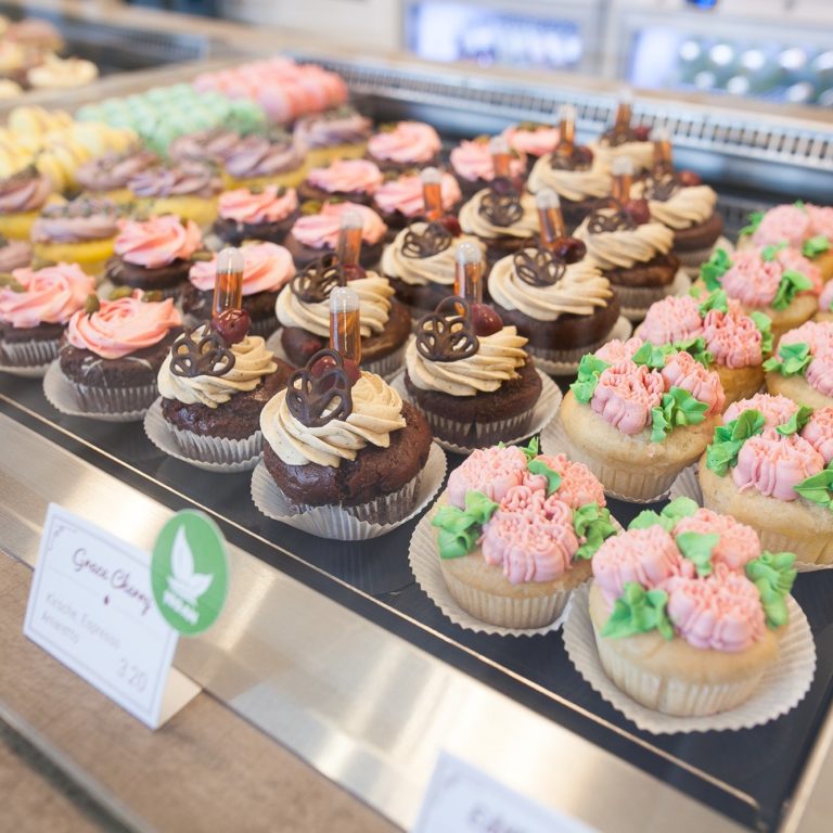 Cafe Magdeburg Mademoiselle Cupcake Innenstadt Kaffee trinken